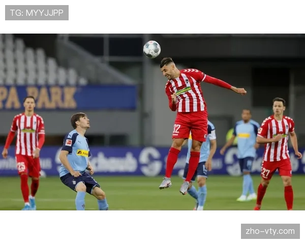 鲍姆肌肉足球理念见效 奥格斯堡主场纪律性与对抗强度提升 鲍姆肌肉足球理念见效 奥格斯堡主场纪律性与对抗强度提升